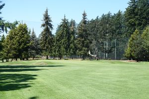 Royal Colwood 8th Approach